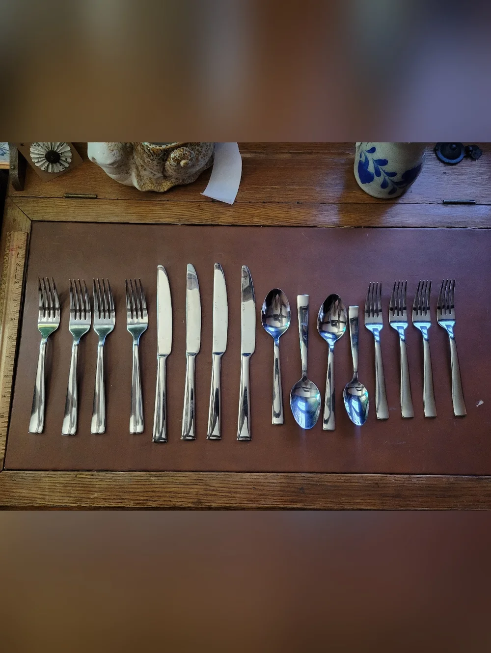 16 PIECE SET OF~~ONEIDA CHINA STAINLESS STEEL FLATWARE SET!!